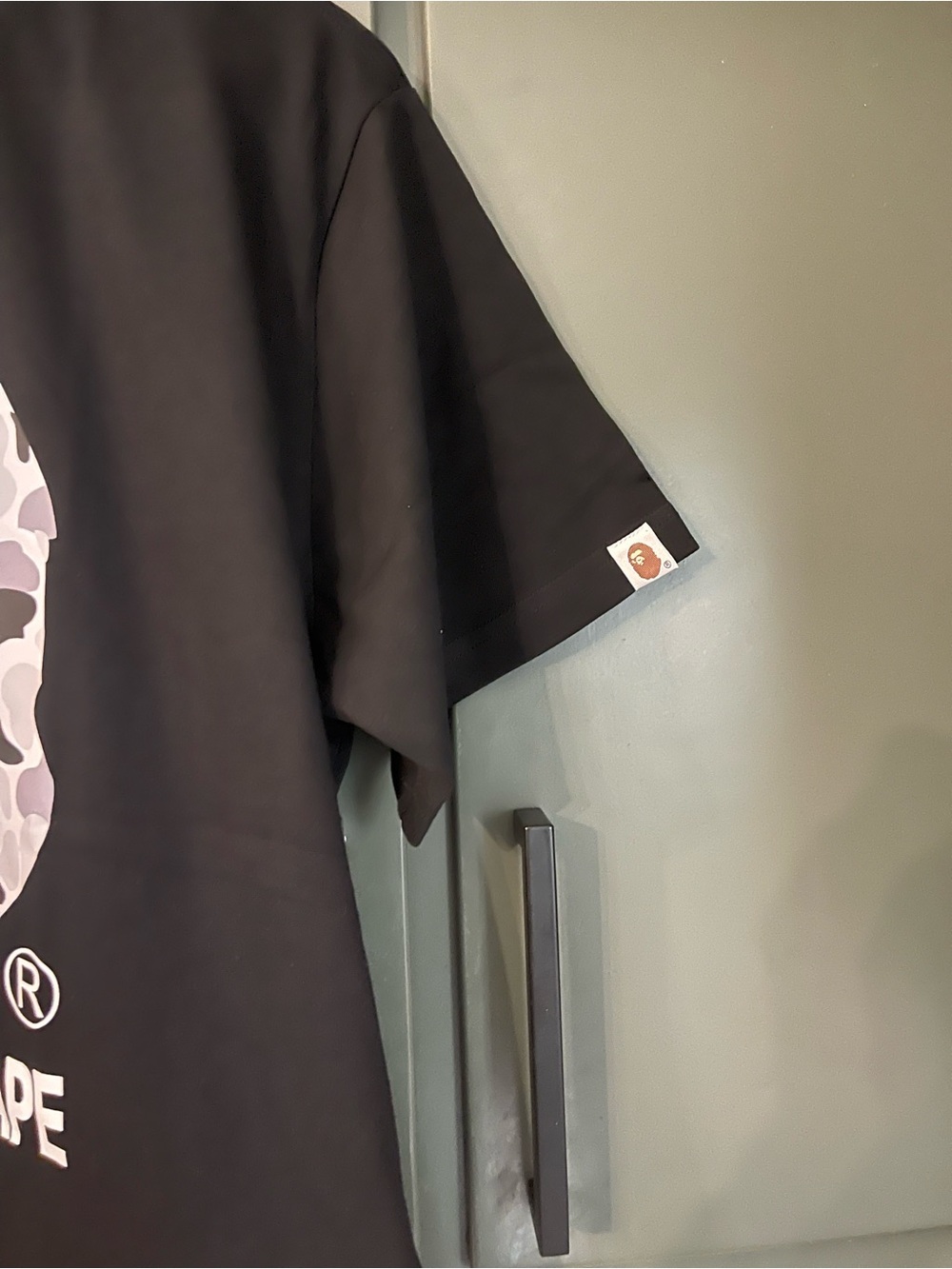 Men’s Graphic Design Tee Size XL. - Picture 3 of 5